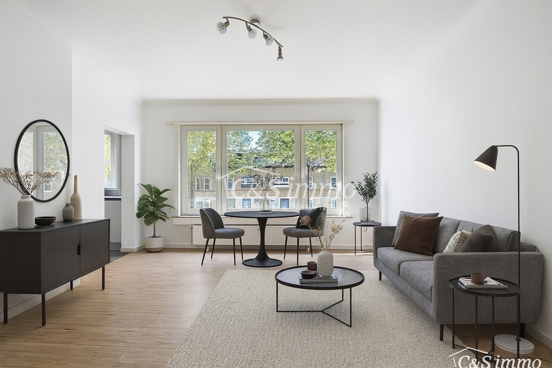 Lichtrijk appartement op de 1e verdieping - foto 1