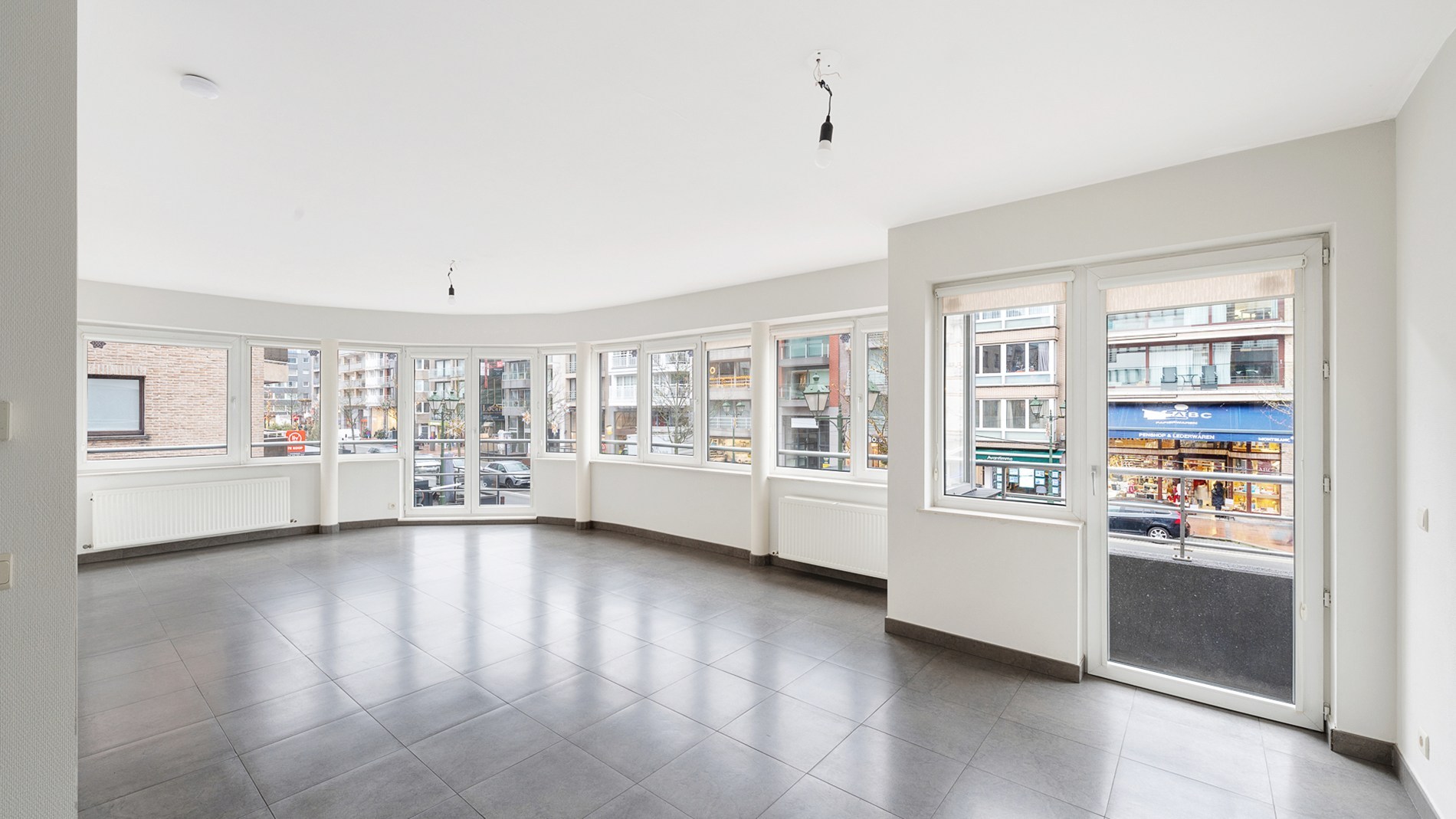 Hoekappartement met 2 slaapkamers in de Lippenslaan - foto 3