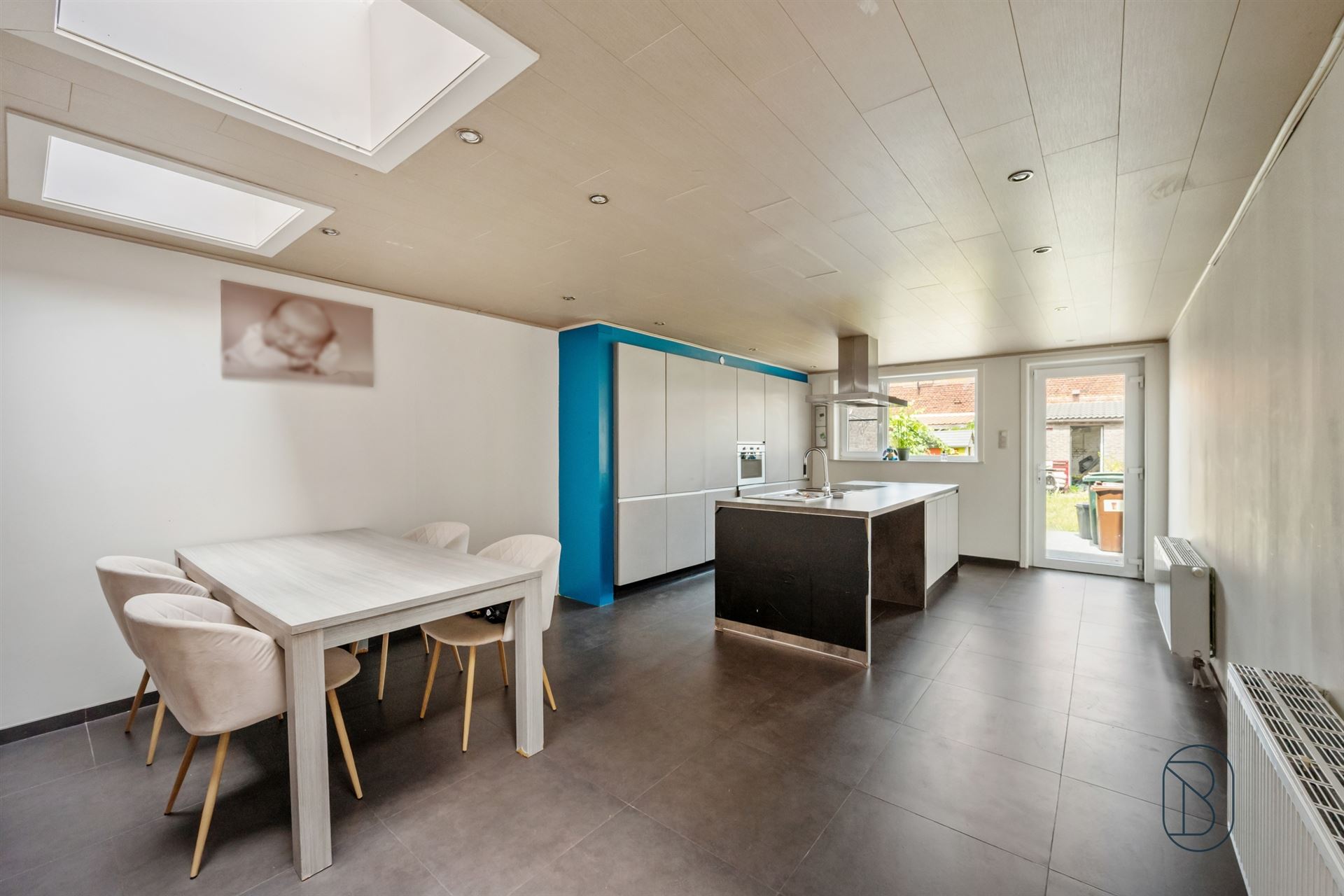Move-in-ready character home with a garden and 4 bedrooms in Ronse - photo 5