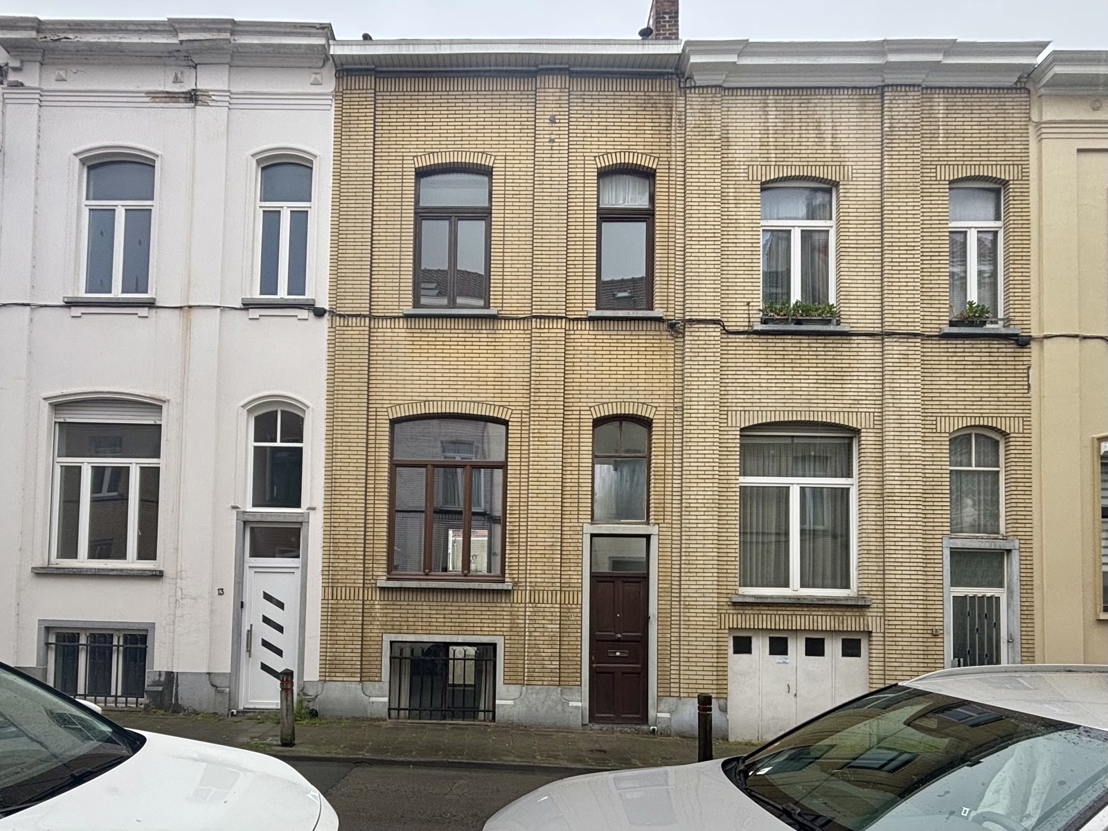 Maison à louer à Etterbeek avec 4 chambres - photo 2