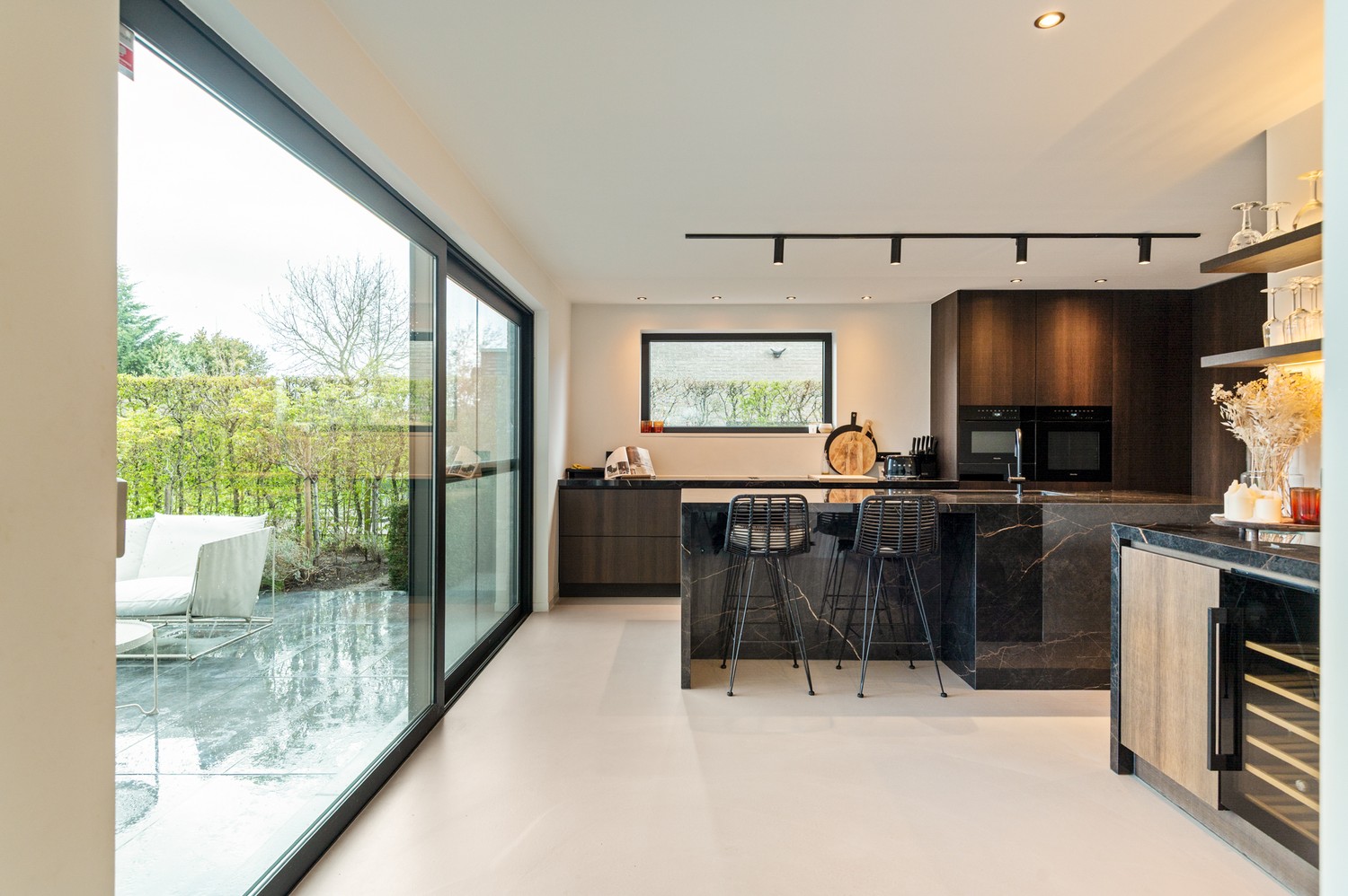 Ruime, exclusief afgewerkte woning met zwembad op Toplocatie te Berlaar - foto 5