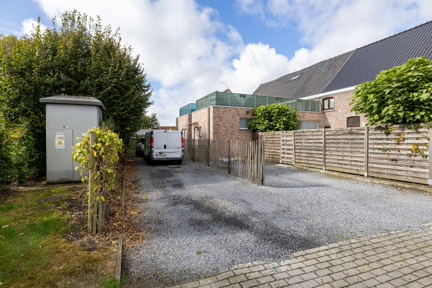 ruime, te renoveren halfopen bebouwing in het centrum - foto 4