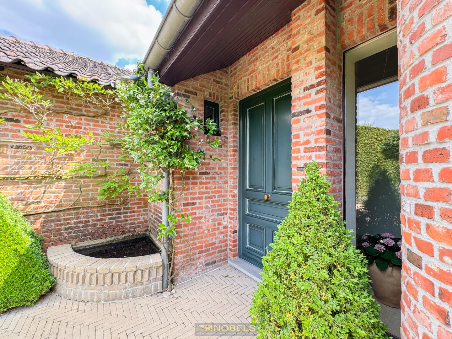 Te koop, luxueus afgewerkt vila op 47 are in het prachtige Wannegem-Lede - foto 2