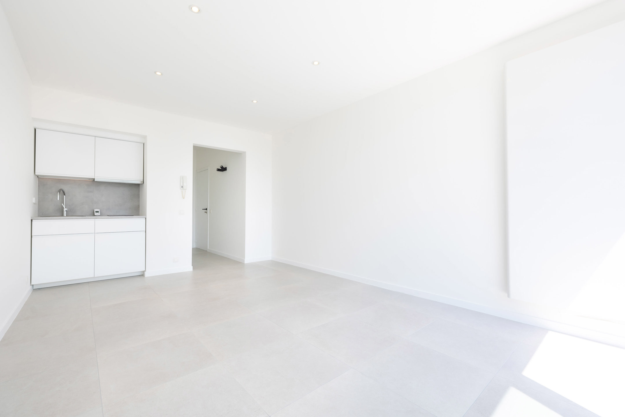 Apartment for rent in Sint-Gillis - photo 2