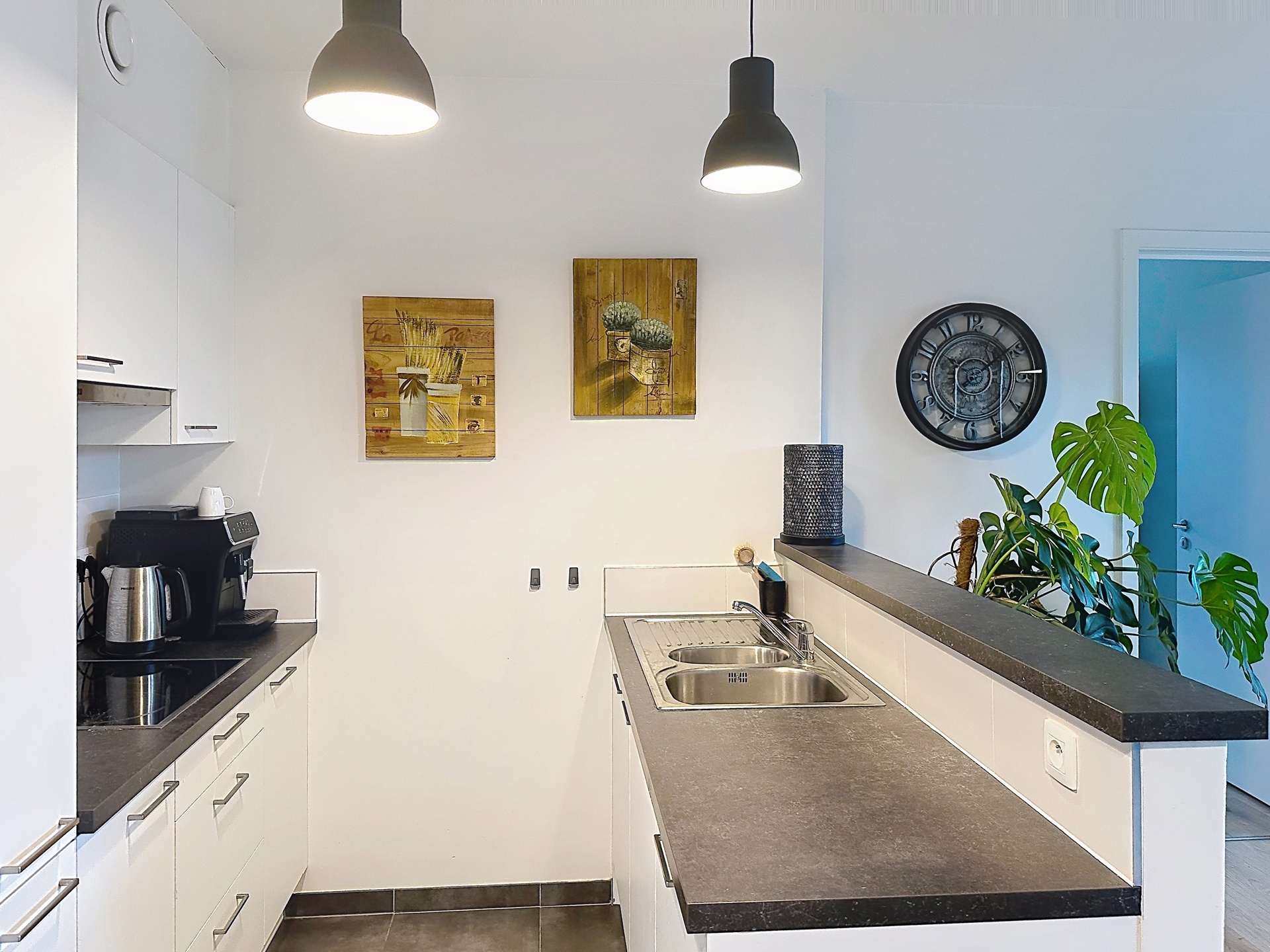 RECENT APPARTEMENT MET RUIM TERRAS EN AUTOSTAANPLAATS - foto 3