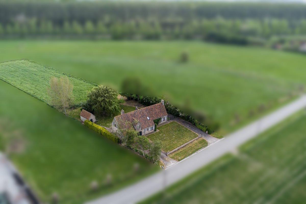 Idyllisch gelegen huis langs de Oude Sluissedijk te Damme - foto 3