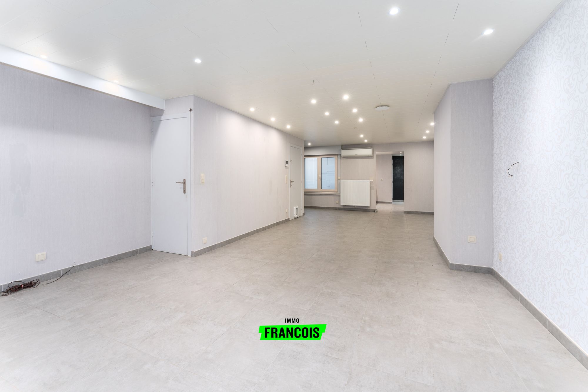 Moderne en energiezuinige rijwoning met garage op toplocatie in Blankenberge - foto 2