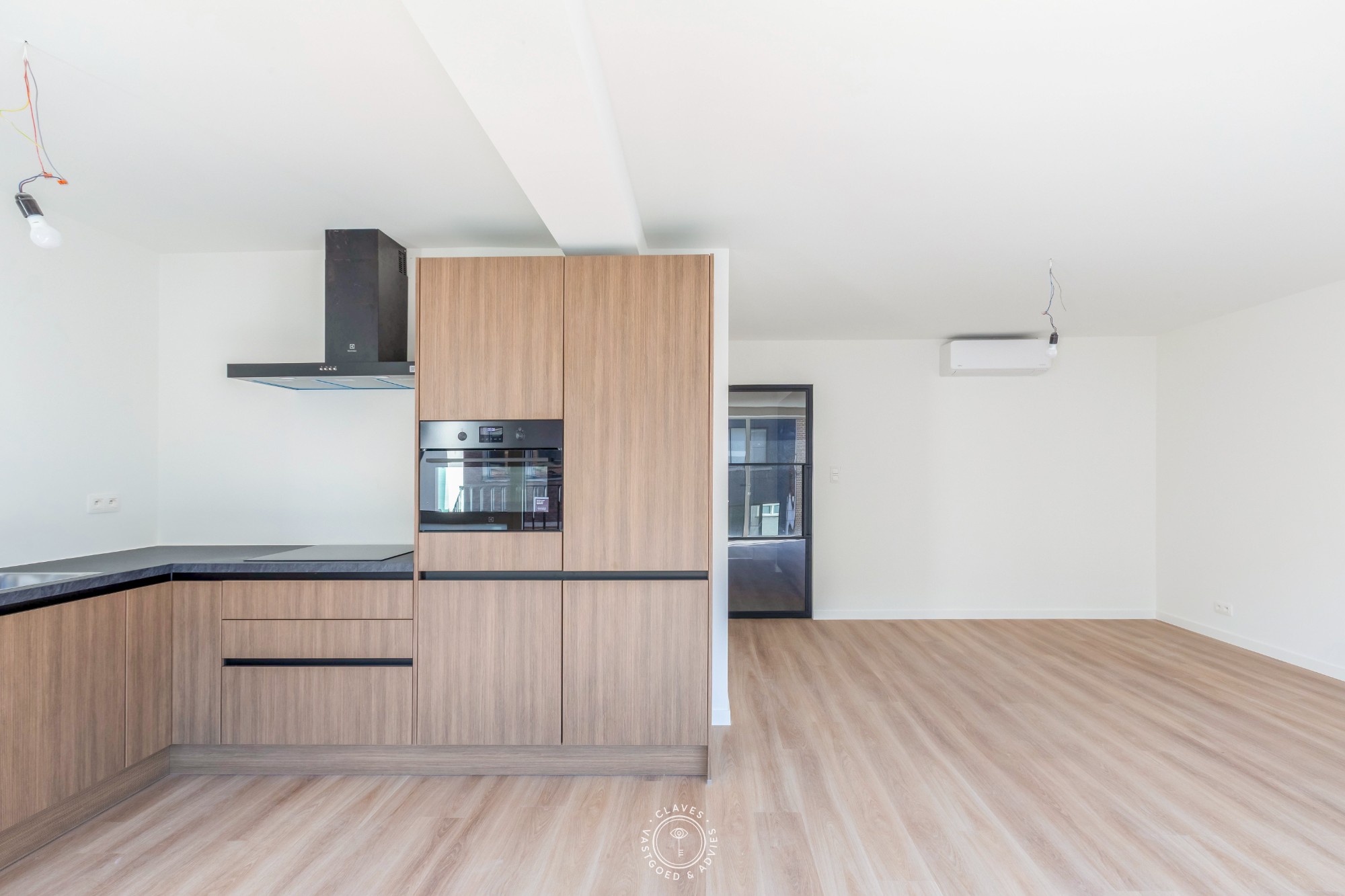 Apartment for rent in Sint-Niklaas with 2 bedrooms - photo 4