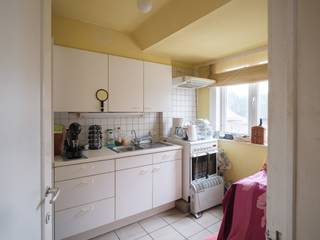 Gelegen in een rustige, doch centrale buurt van Wetteren, bevindt zich dit charmante dakappartement in een kleinschalig gebouw. Met een...