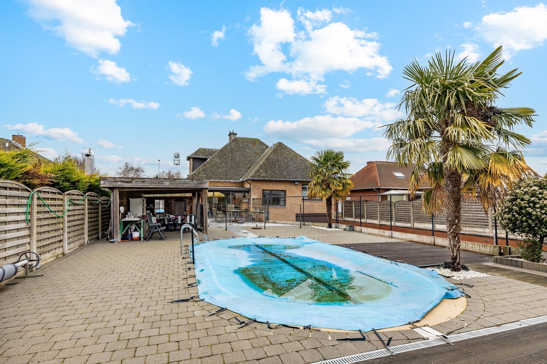 Charmante villa met zwembad op een mooi perceel van 942 m²  - foto 4