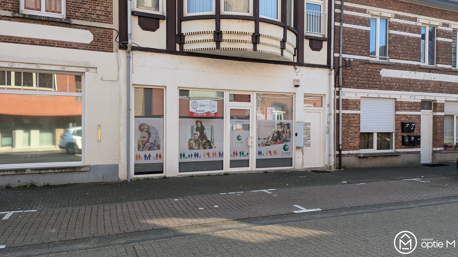 Commercial à vendre à Beringen
