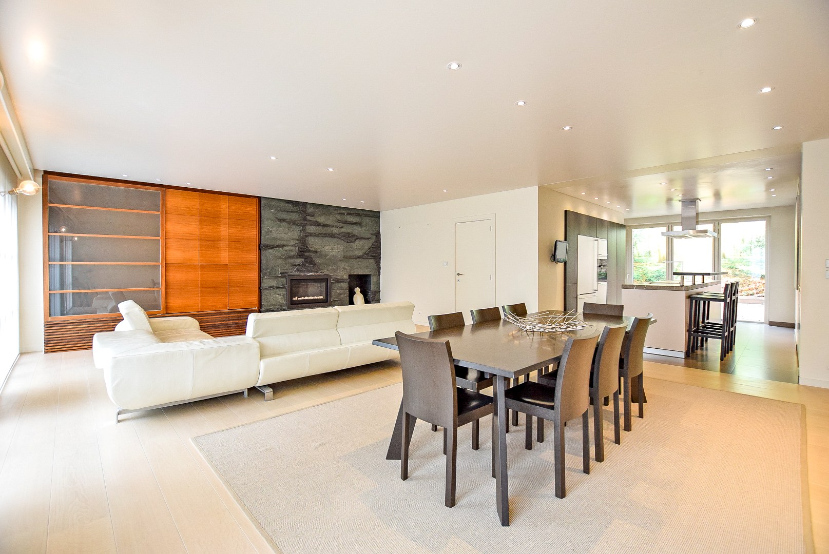 House for sale in Veurne with 6 bedrooms - photo 1