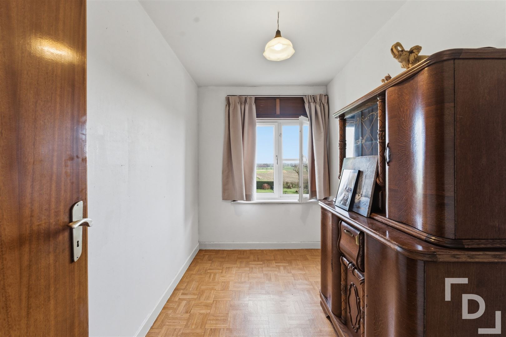 Te renoveren HOB met grote tuin en landelijke verzichten in Dikkebus - foto 4