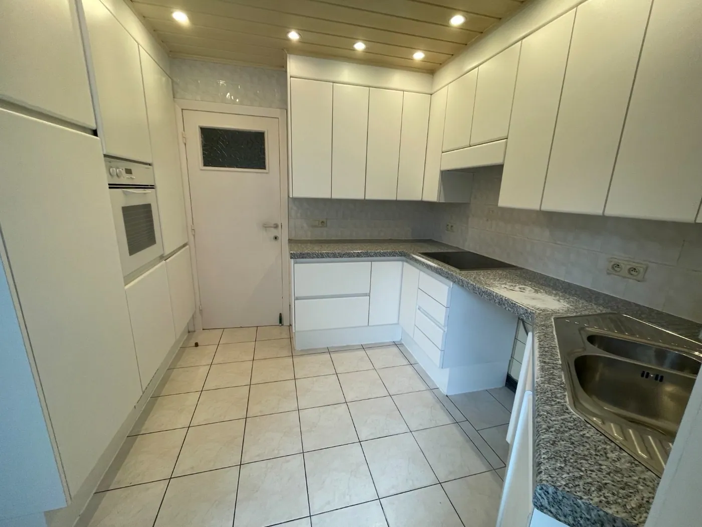 Rijwoning met topligging in Oostende - foto 4