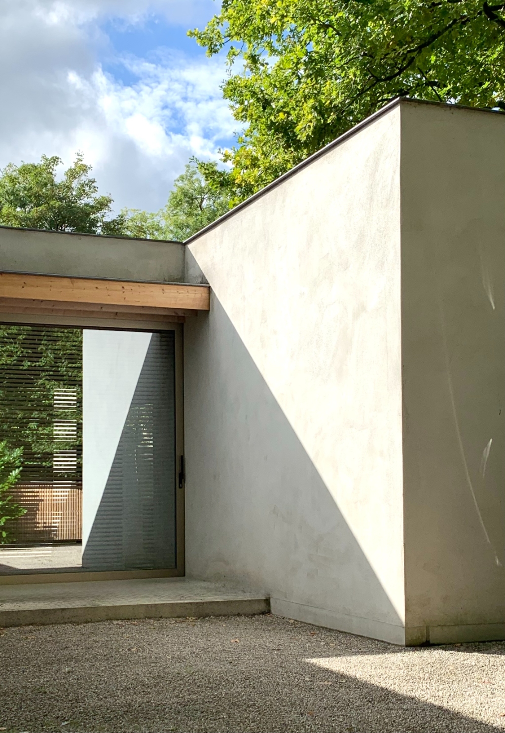 Architecturale laagbouwvilla met binnenzwembad en unieke beleving met het omliggende landschap. - foto 4