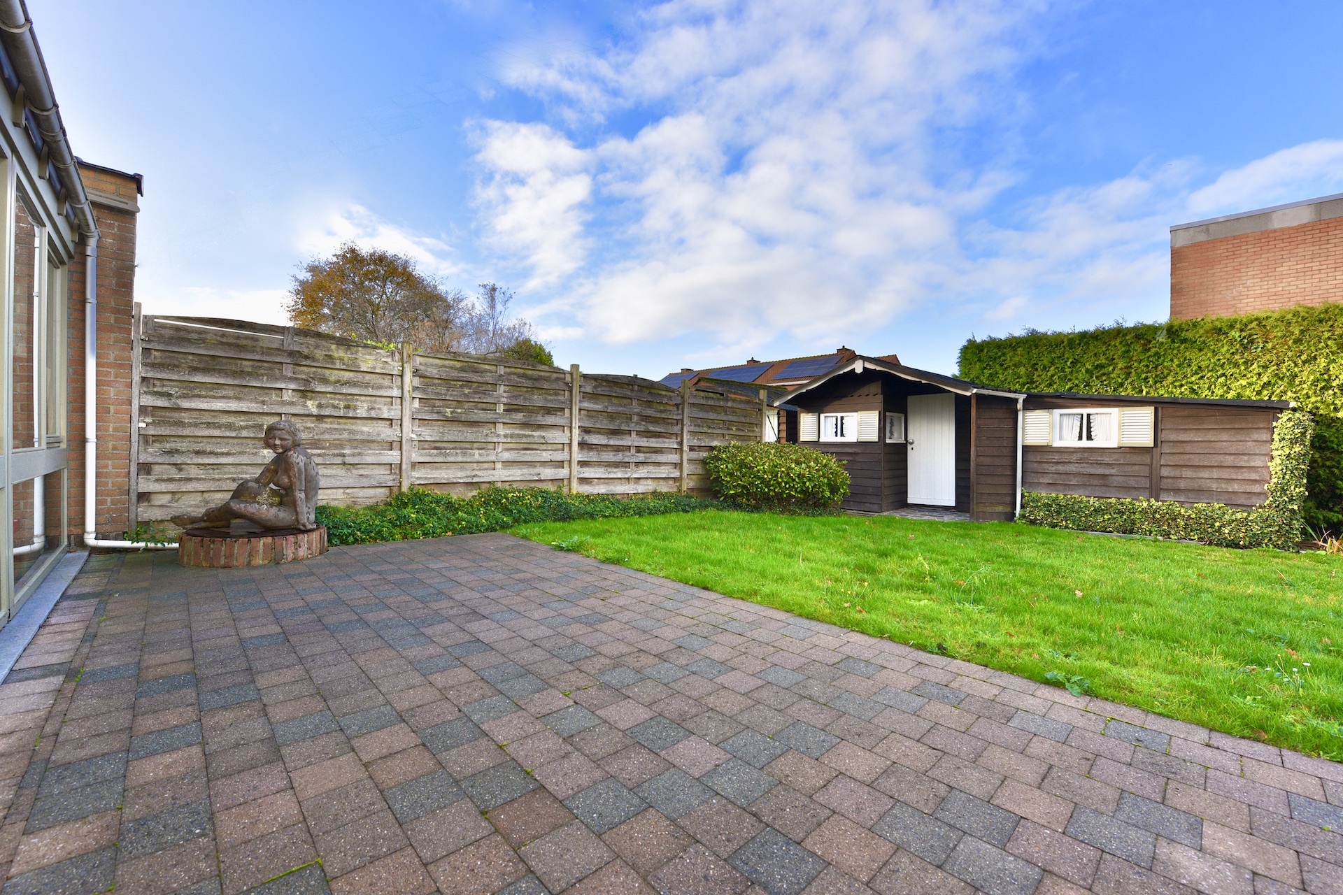 Woning nabij centrum Eeklo met 3 slpk en grote tuin voor 279.000 EUR - foto 2