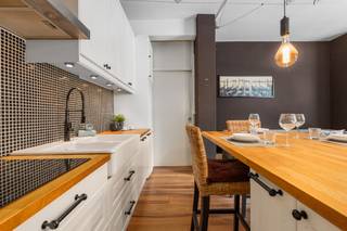 Te koop: te renoveren appartement met potentieel in het gegeerde Koningin Fabiolapark te Sint-Niklaas, rustig gelegen aan de stadsrand in...