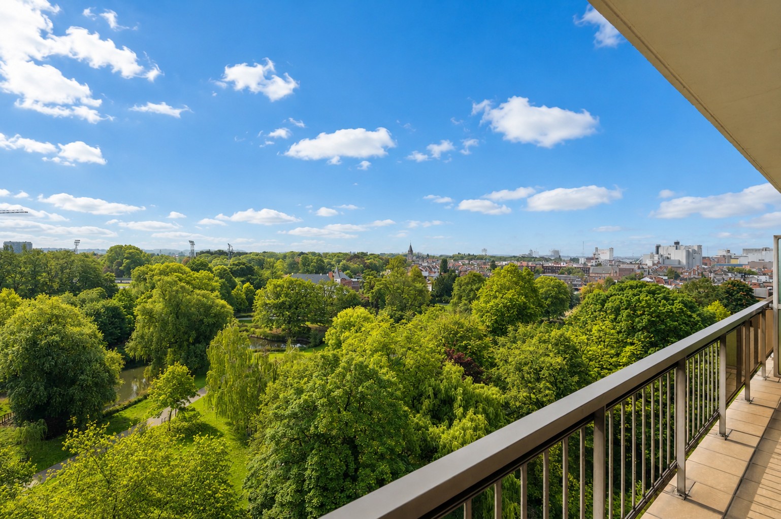 Prachtig appartement met panoramisch zicht - foto 4