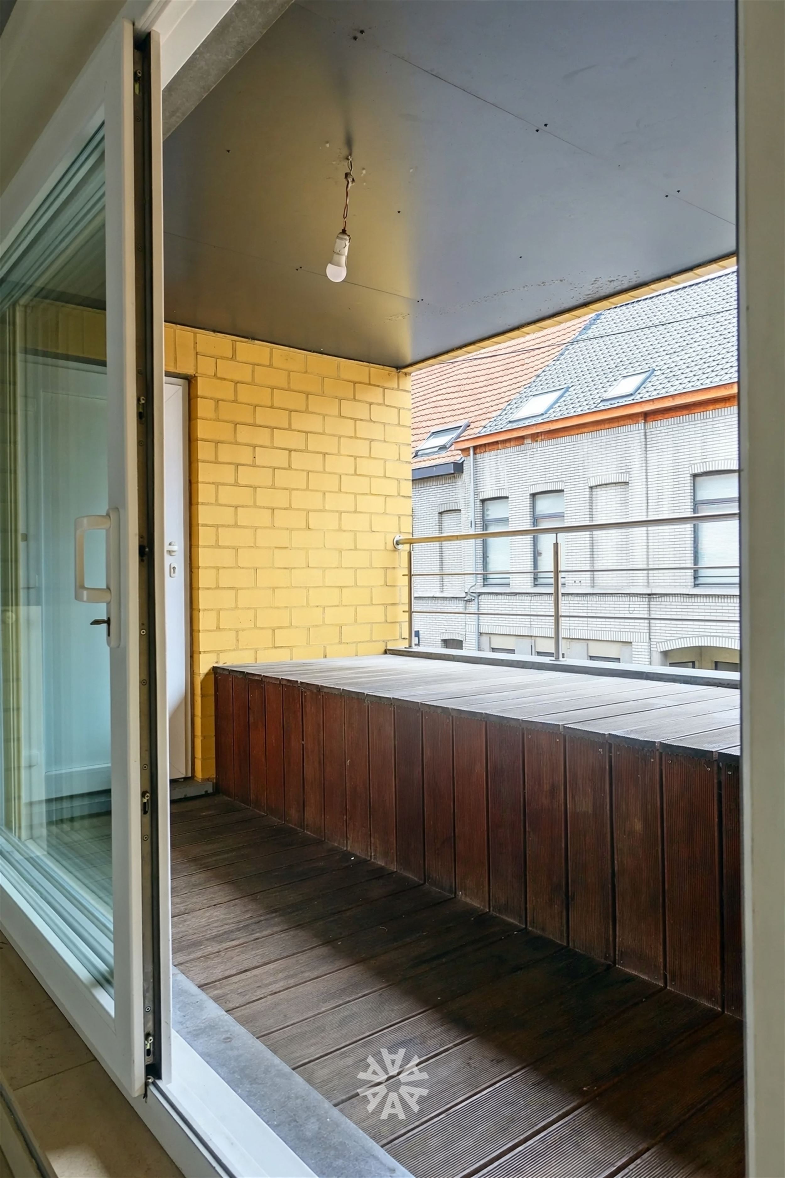 Ruim appartment met garagebox te huur in Gent - foto 4