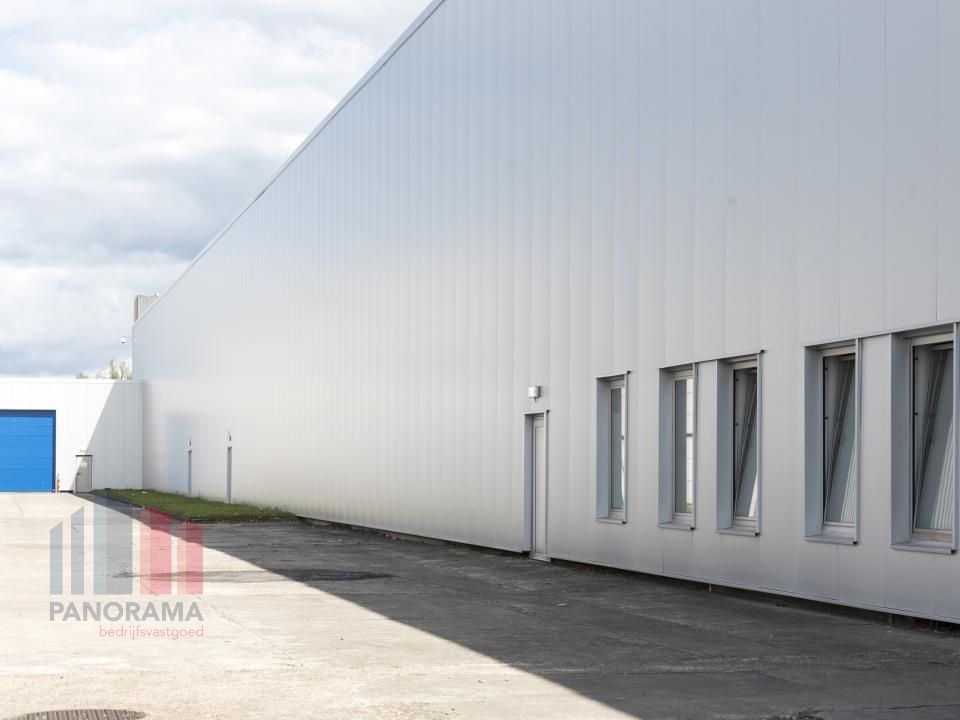 7.663 m² logistiek magazijn met 1.151 m² kantoren in Zele - photo 4