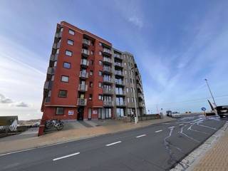 Appartement met 1 slaapkamer gelegen in goede moderne residentie met met mooi lateraal zeezicht. Alle winkels en openbaar vervoer in de...