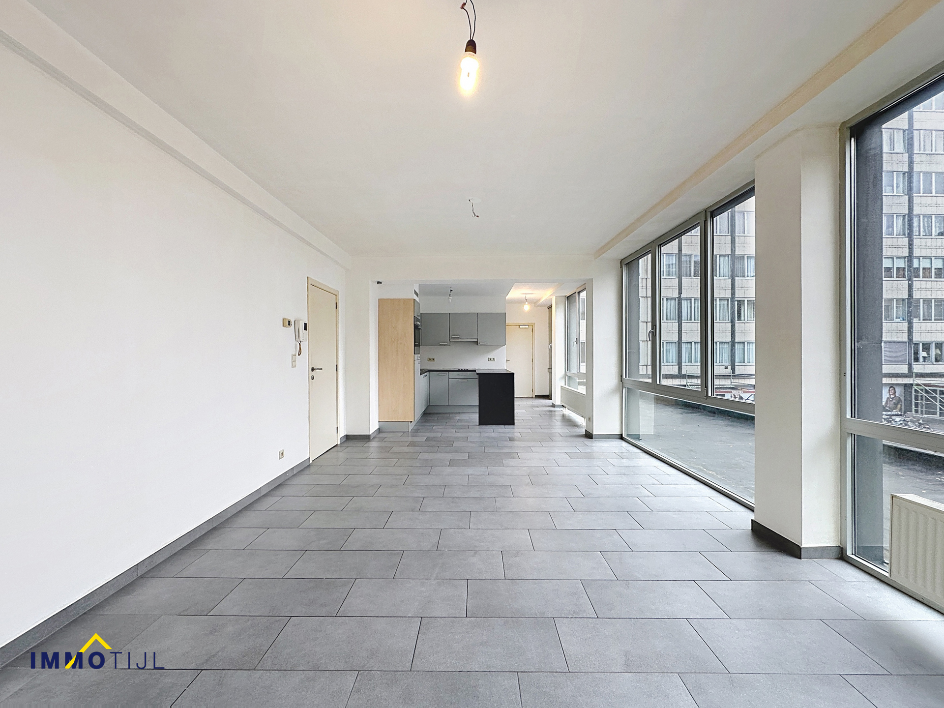 Ruim appartement met topligging in centrum Aalst! - foto 2