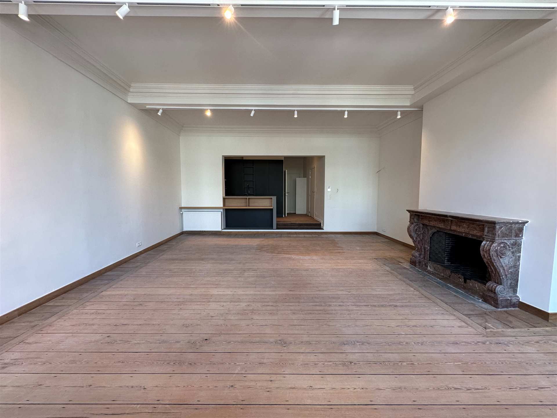 Apartment for rent in Antwerp with 1 bedroom - photo 4