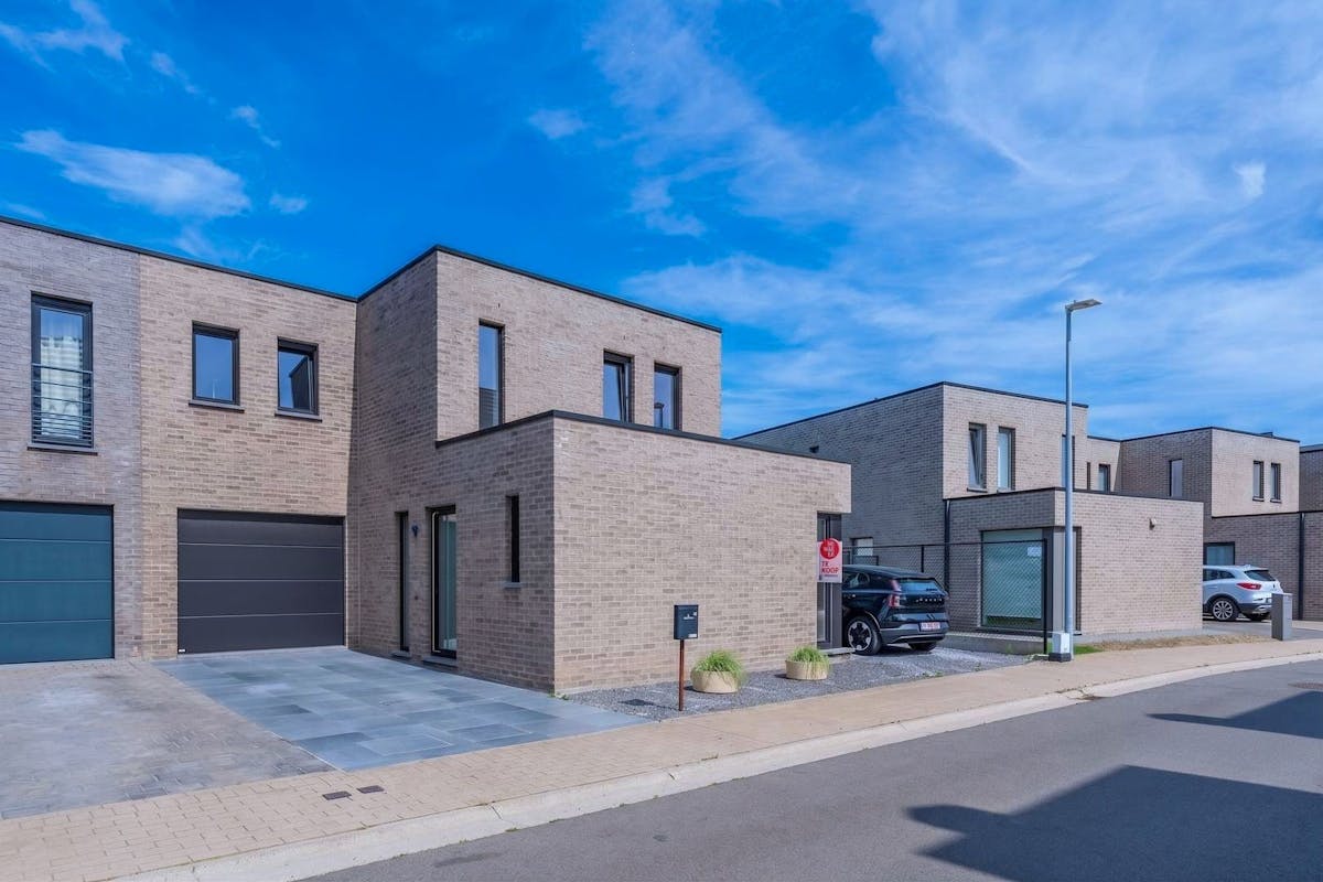 Recente woning (2019) met 3 slaapkamers en zongerichte tuin! - foto 4