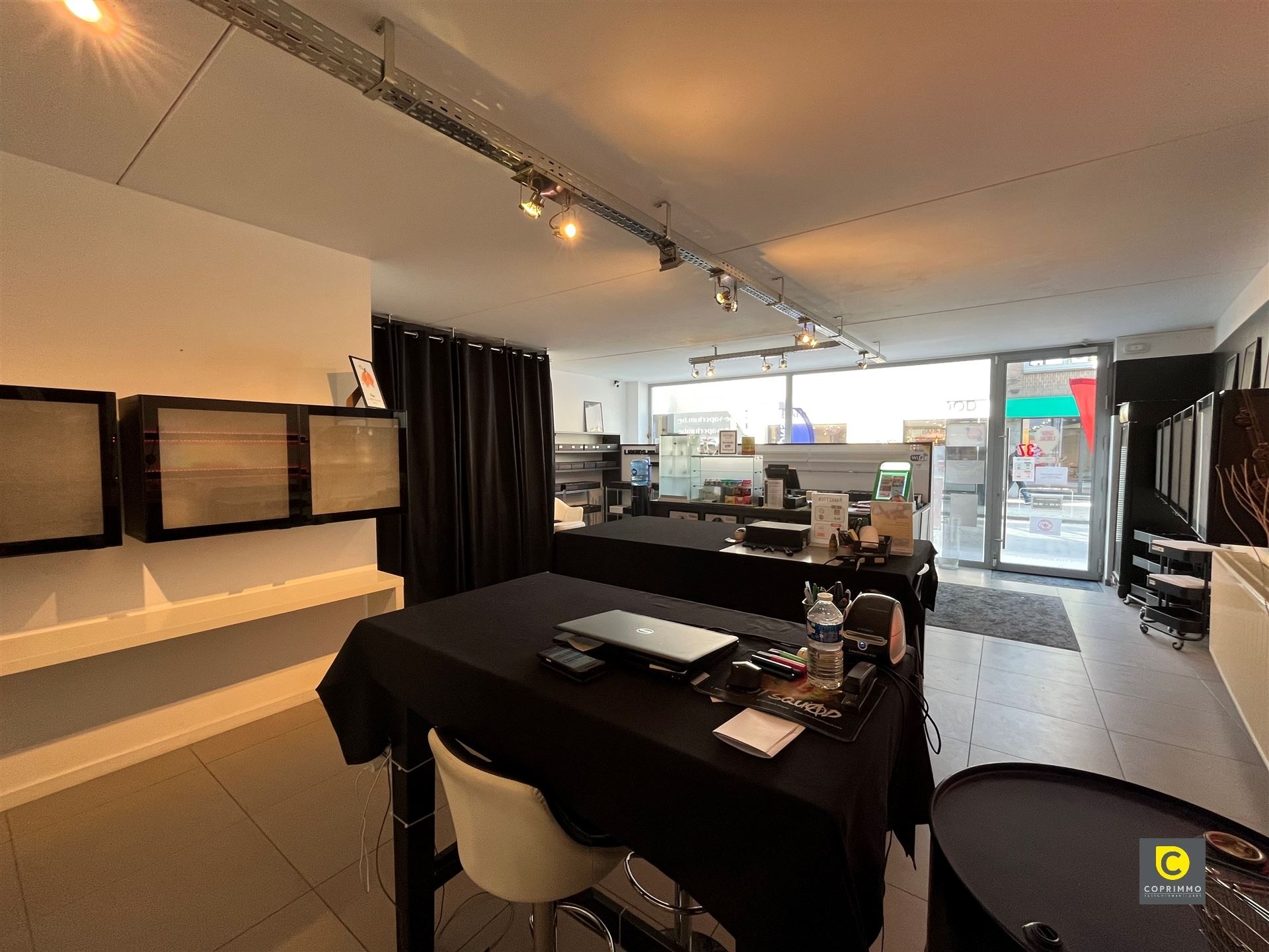 Handelsruimte met twee P - foto 4