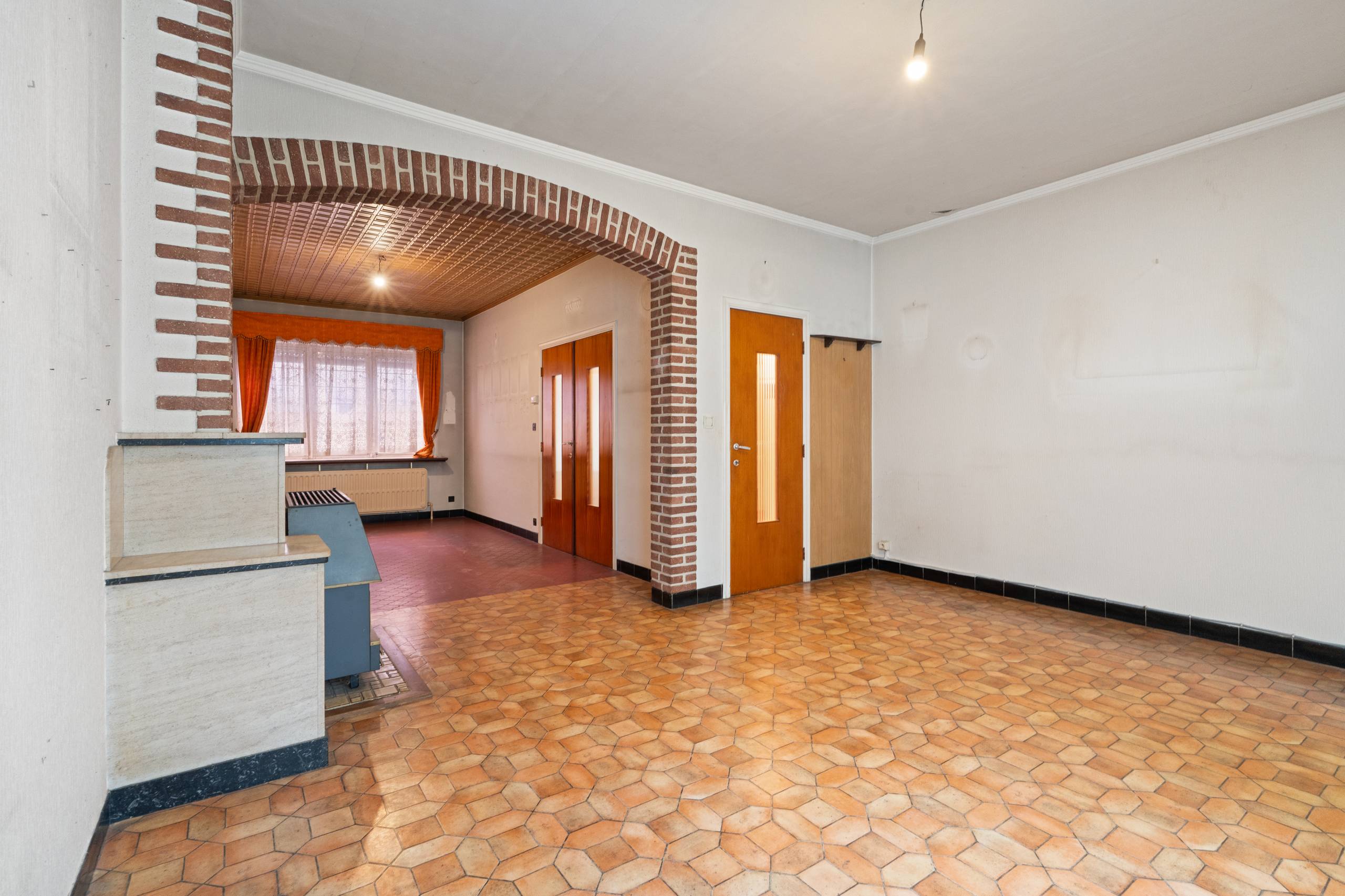 Te renoveren huis in centrum Machelen - foto 4