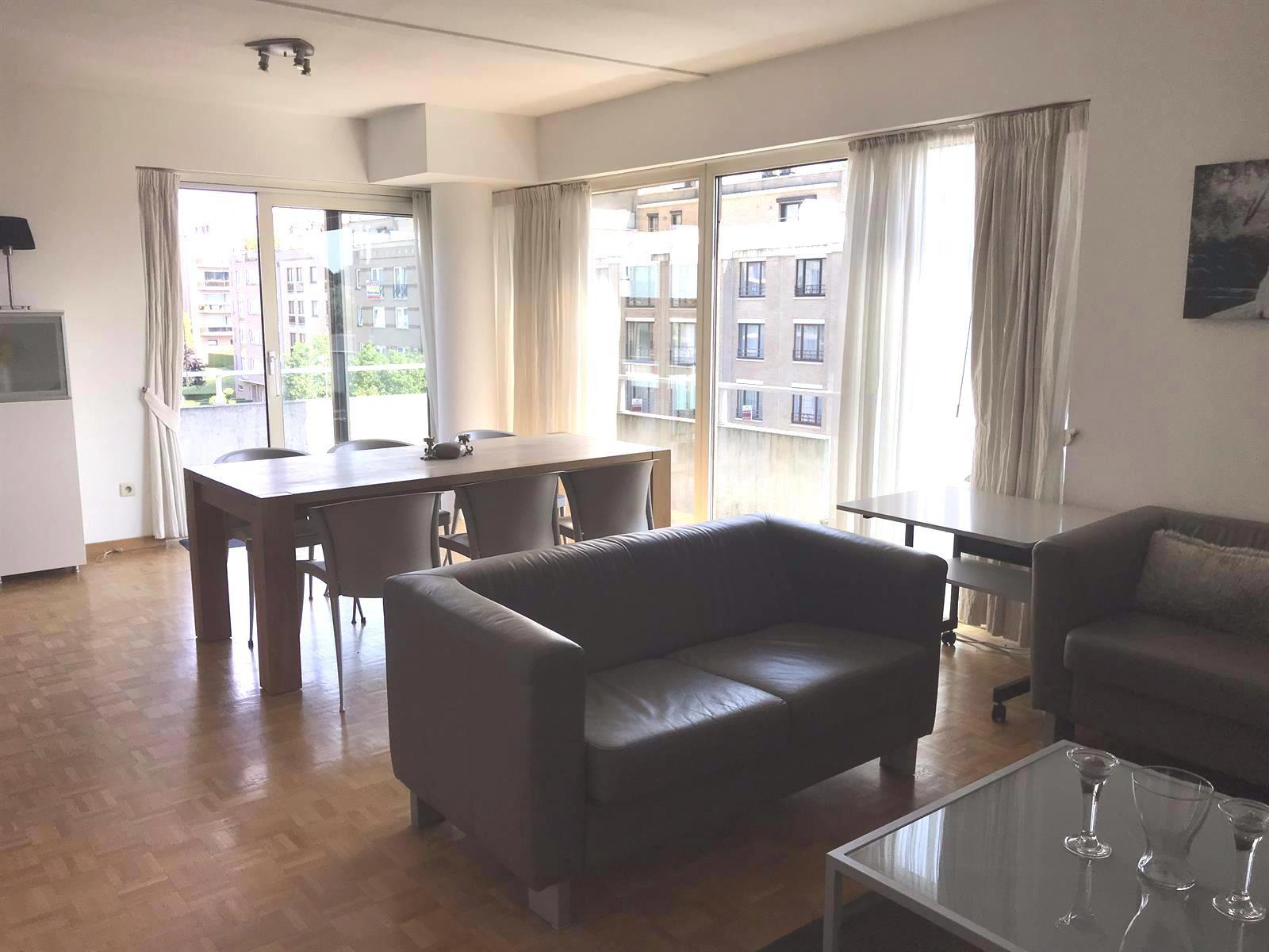 Apartment for rent in Woluwe-Saint-Lambert with 2 bedrooms - photo 5