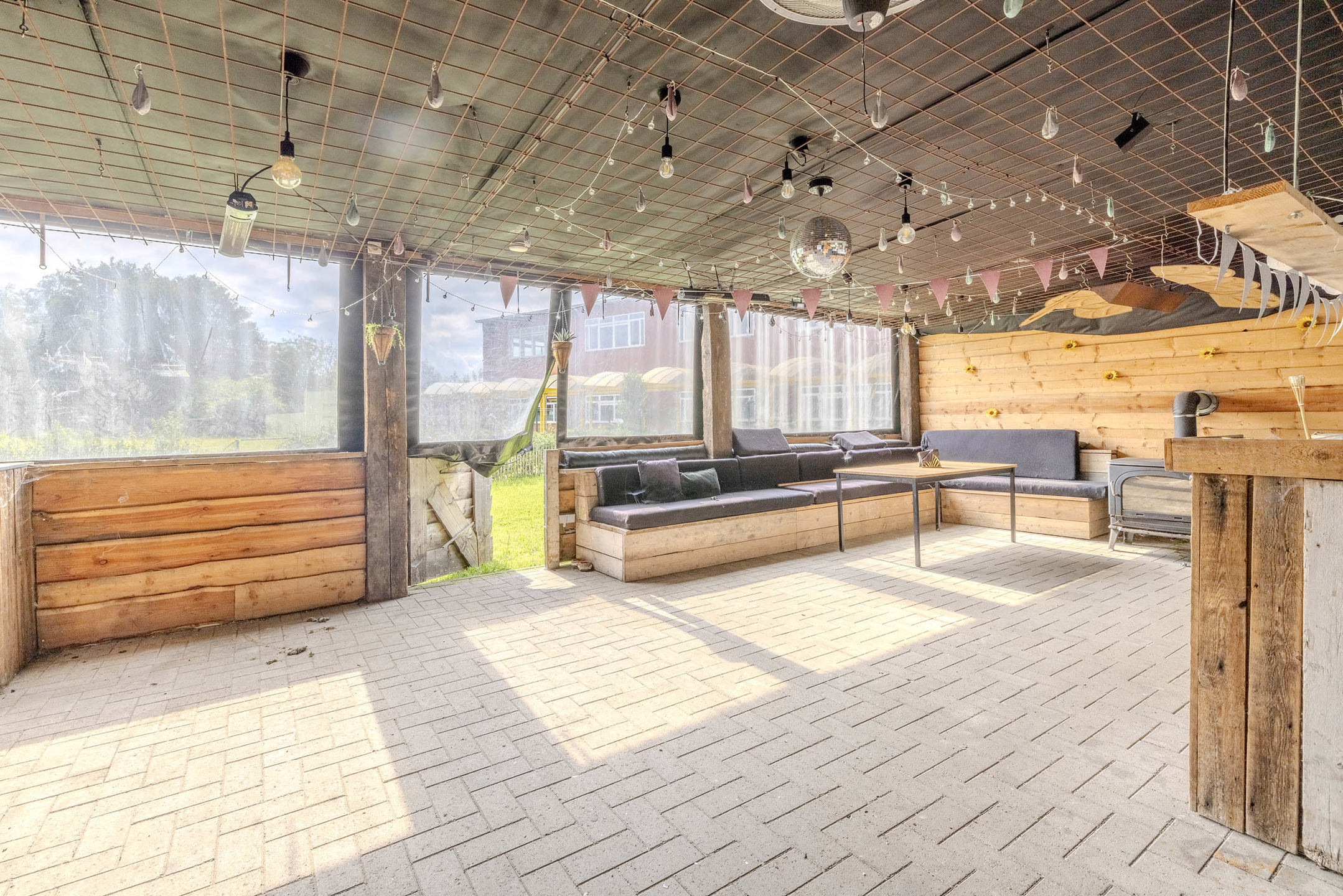 Commerciële ruimte in centrum Oostmalle van 245m²! - foto 4