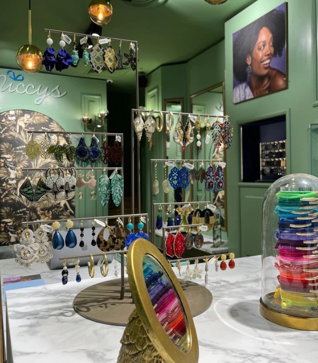 Commercieel gebouw op topligging in de Schuttershofstraat - foto 2