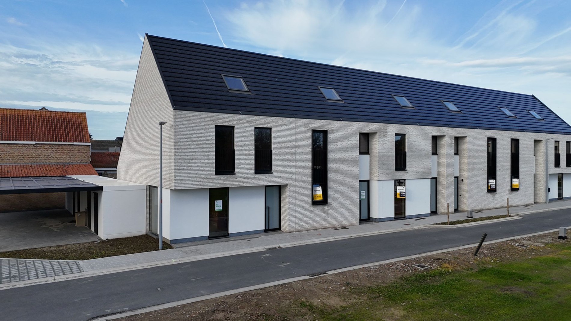 House for sale in Veurne with 3 bedrooms - photo 1