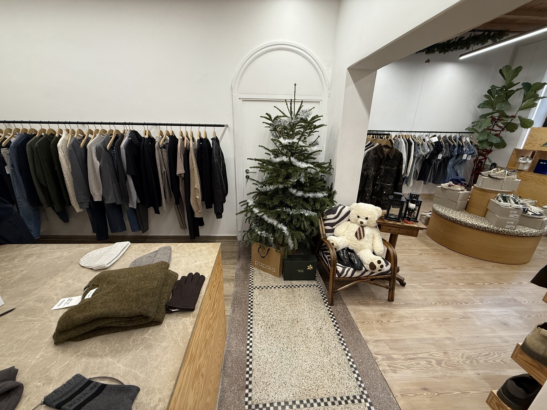 Polyvalente handelsruimte in authentiek gebouw te Grimbergen - foto 4