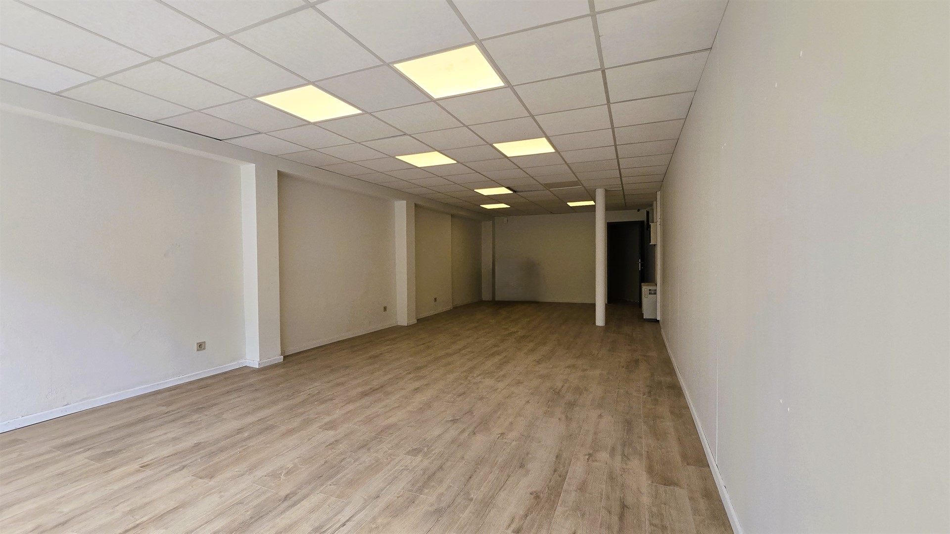 Maison de commerce - photo 2