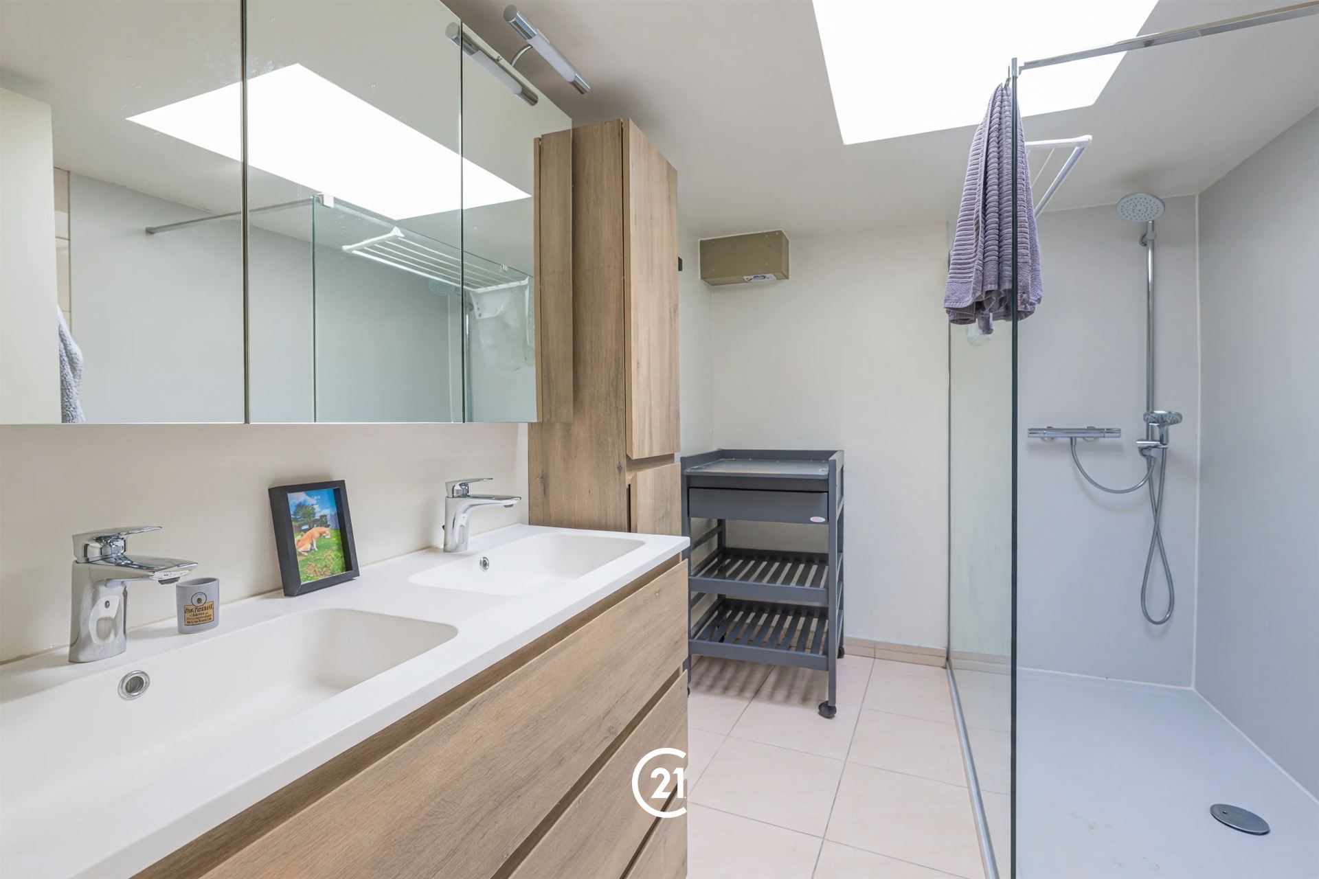 House - photo 5