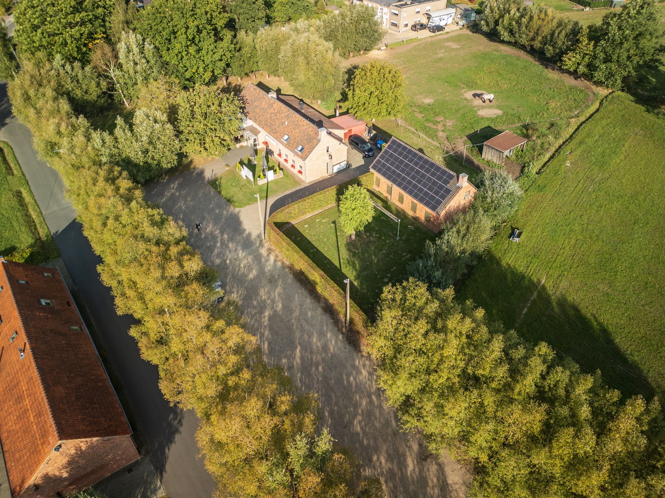 Taverne met woonst op toplocatie te koop - foto 2