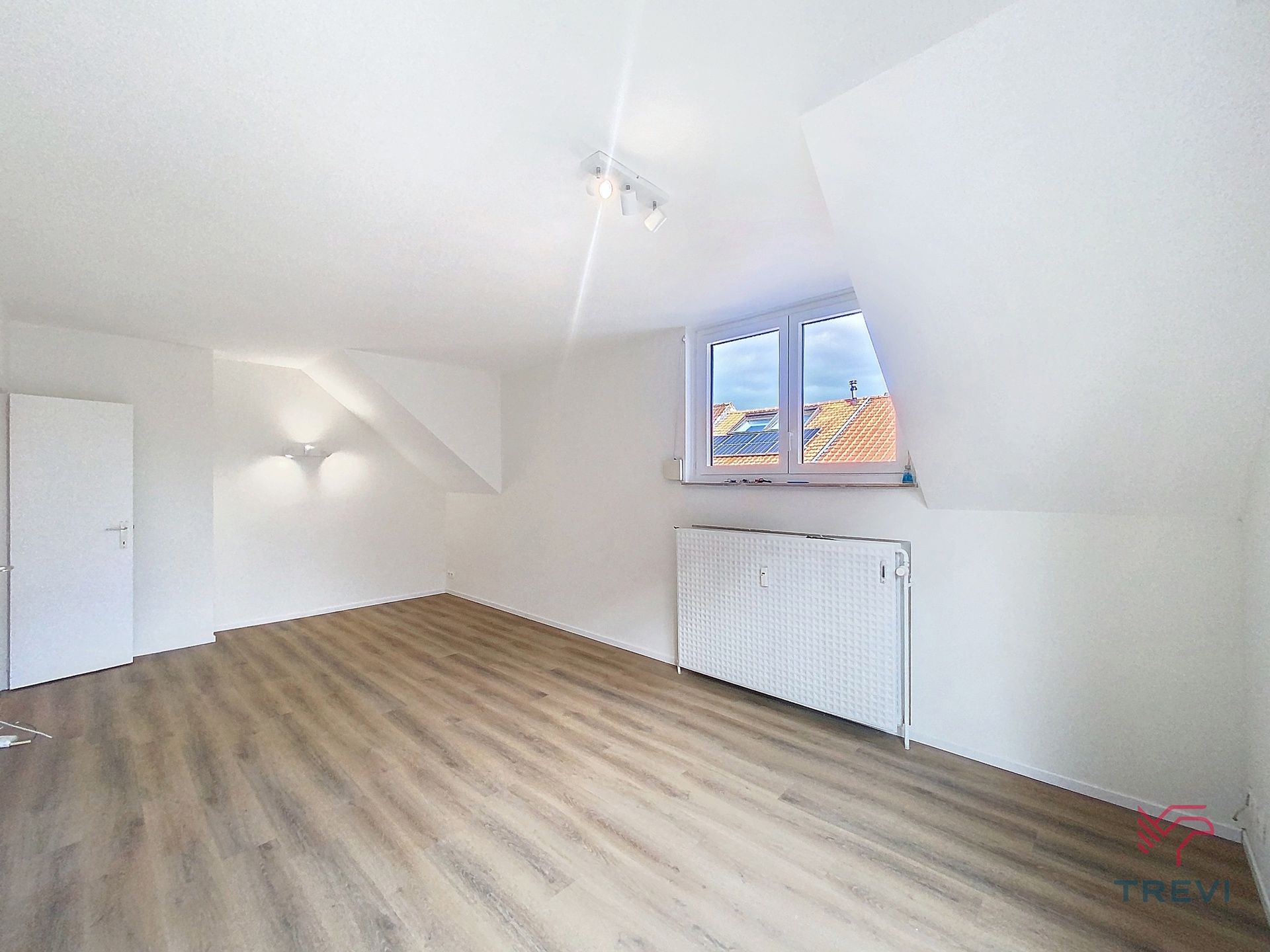 Studio met terras, onlangs gerenoveerd! - foto 2