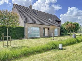House for sale in Zedelgem