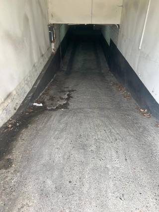 PARKING GARAGE BOX BESCHIKBAAR TE HUUR