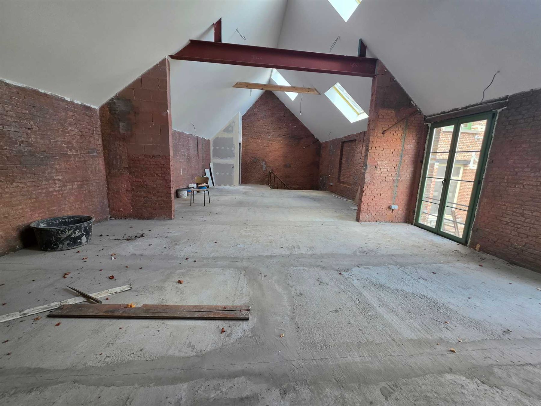 Ruim casco atelier van 177 m² met diverse mogelijkheden nabij Zurenborg - foto 3