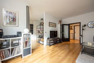 Wonen in de gegeerde Lange Lozanastraat, op een boogscheut van Harmoniepark, Hof van Leysen en allerlei leuke adressen? Dan is dit...