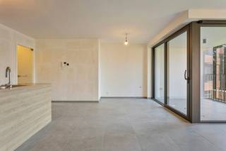TE KOOP Dendermonde, nieuwbouwappartement. Onder registratie, dus geen BTW van toepassing.Betreed een modern en ruim appartement in het centrum van...