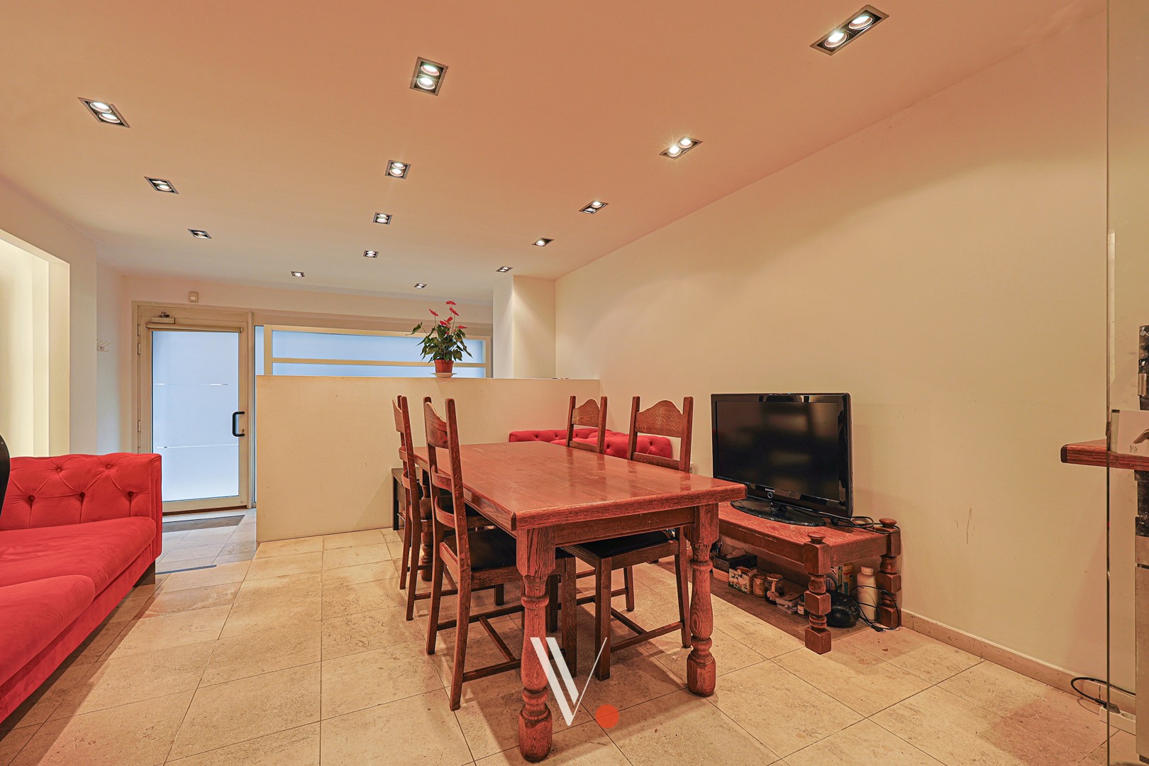 Instapklare woning in centrum Izegem - foto 5