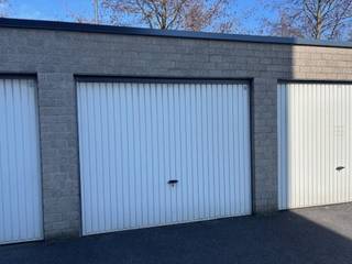Garage à louer à Roulers