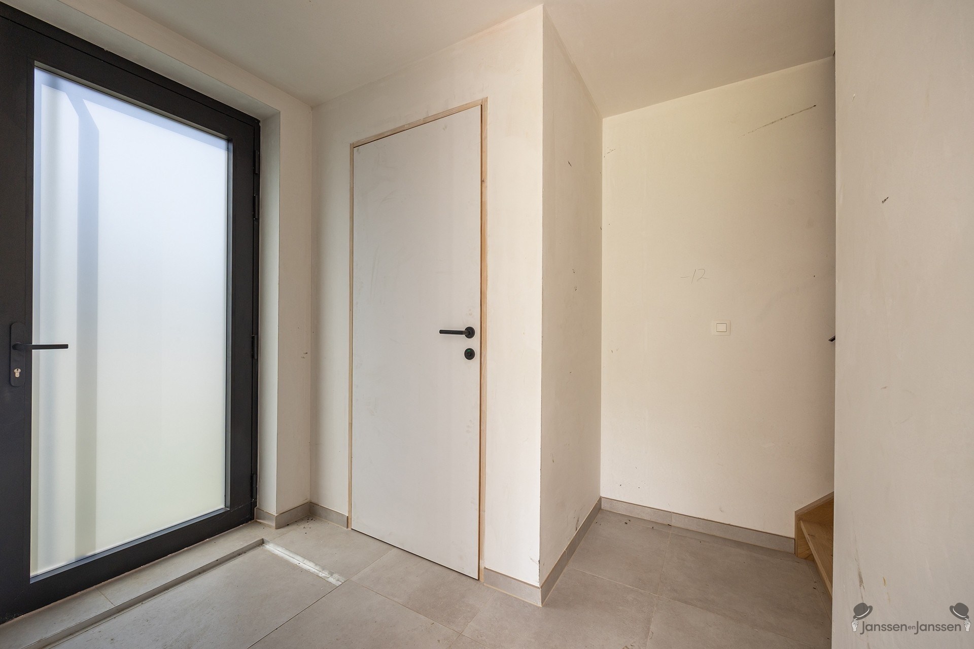 In compromis! Nieuwbouwwoning met 3 slpk &amp; tuin - foto 3