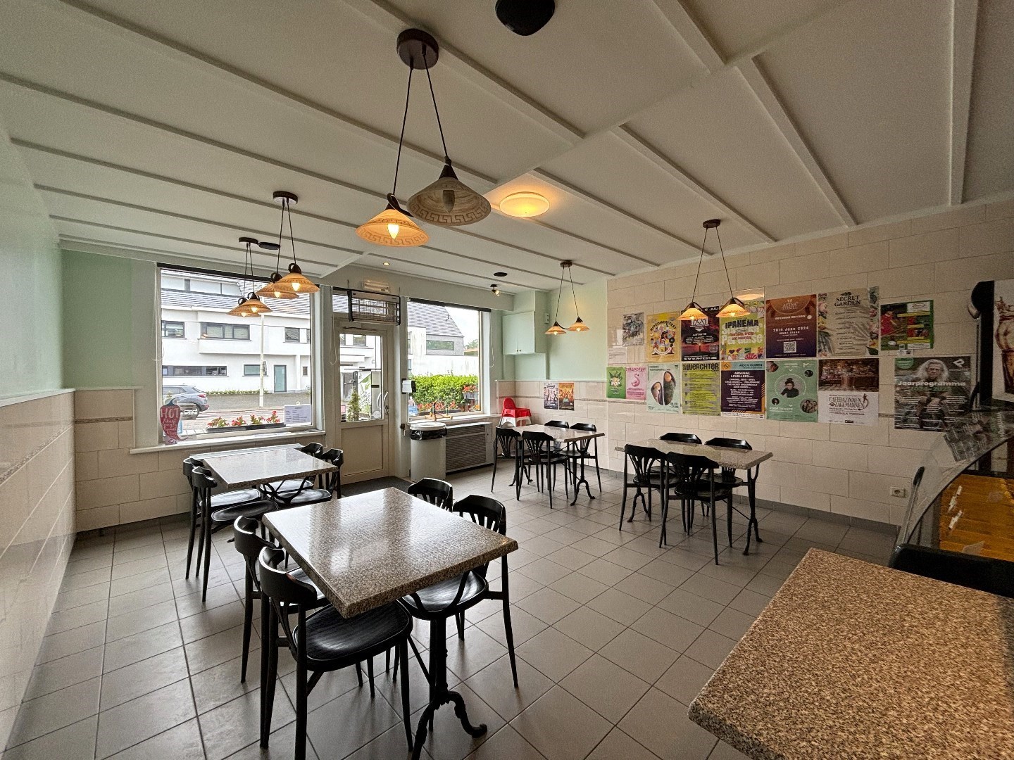 Frituur met volledige inboedel en bovengelegen appartement in Leopoldsburg - foto 3