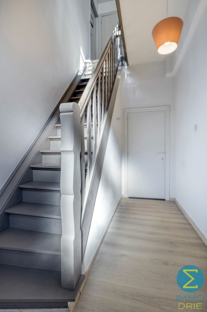 Centraal gelegen knusse starterswoning met tuin op 343m² - foto 4