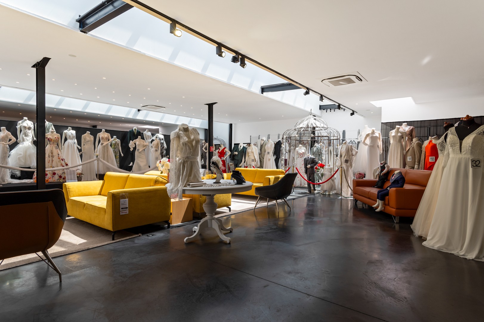 Commercial for sale in Merksem - photo 5